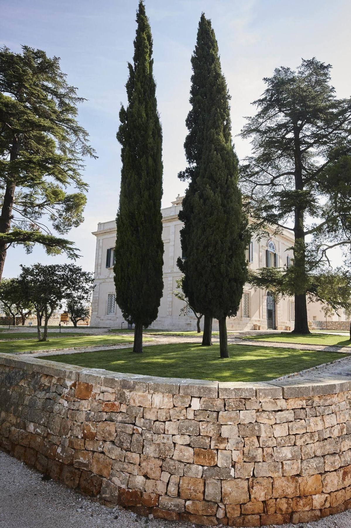Resort Torre Bianca By Emily